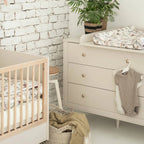 Pinio Petite Bedroom