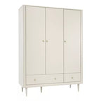 Pinio Petite Bedroom
