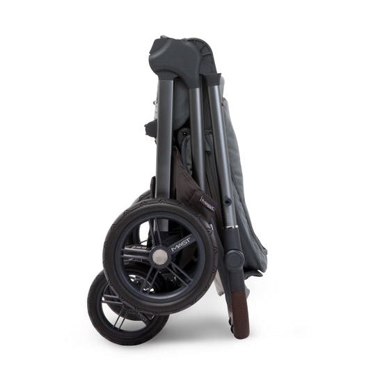 MAST - M5 plus (stroller + Isize car seat + iso fix base + carrycot)