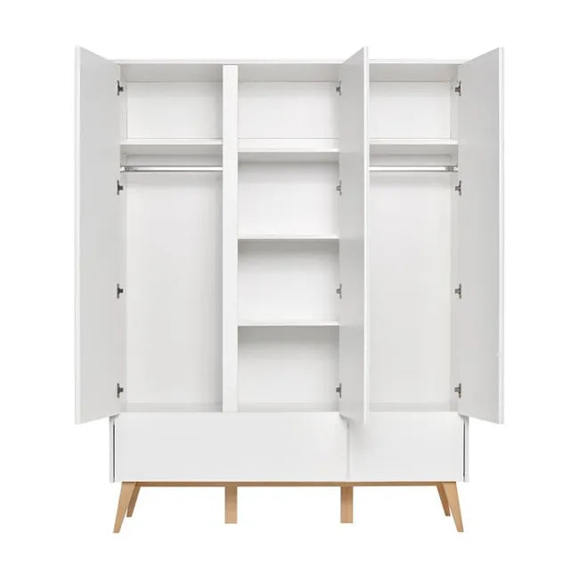 Pinio - Swing 3-door Wardrobe
