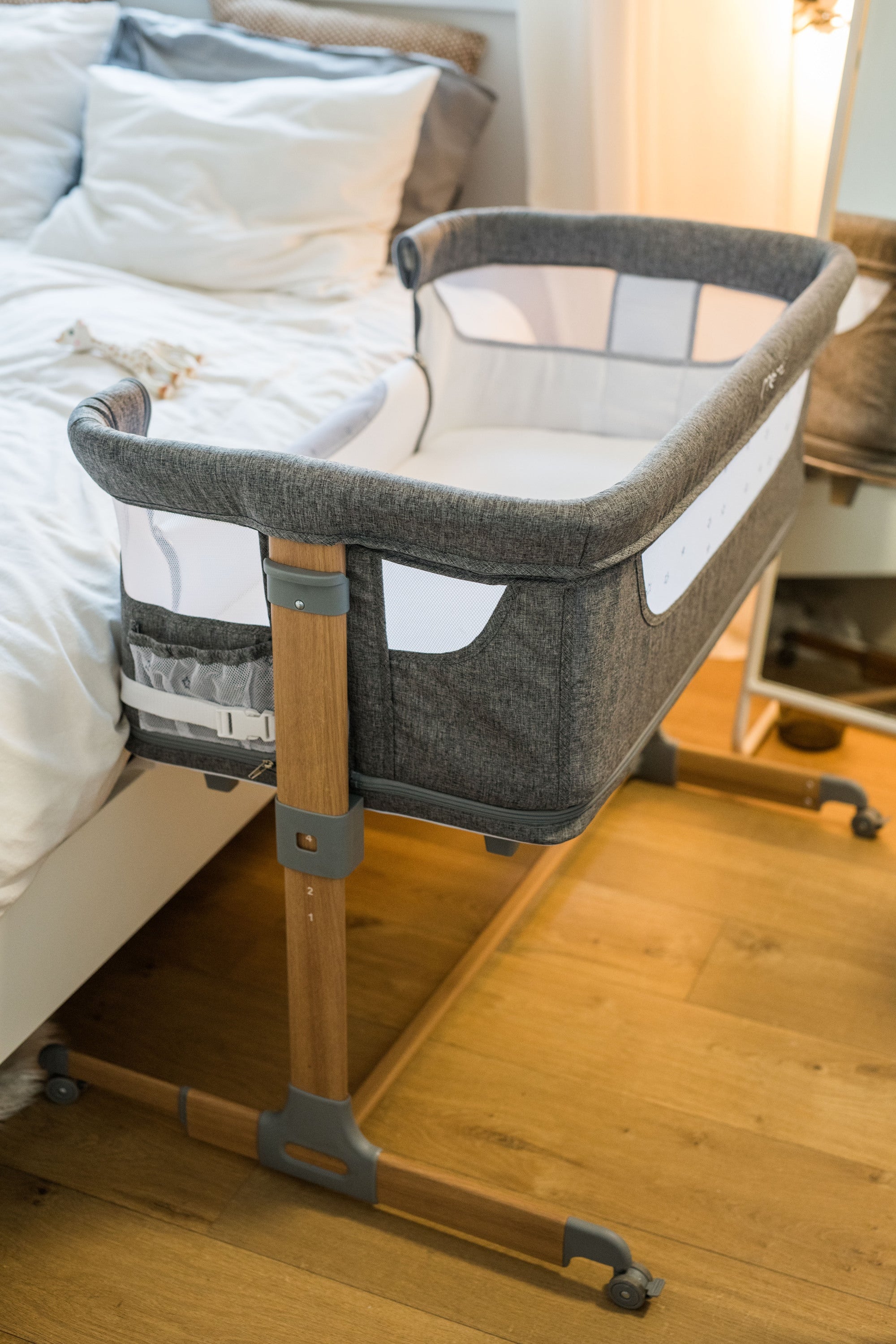 MoMi - Smart Bed 4 in 1 Baby crib