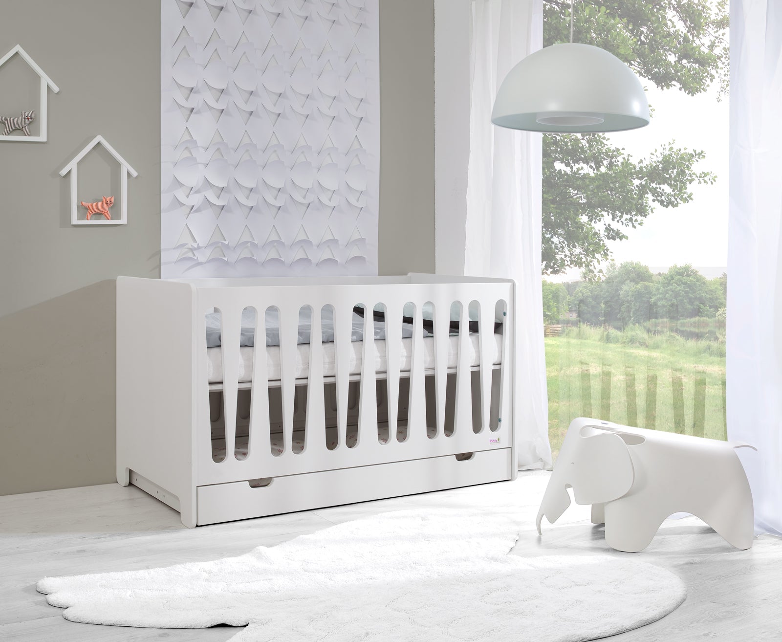 Pinio - Moon Bedroom
