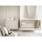 Pinio Petite Bedroom