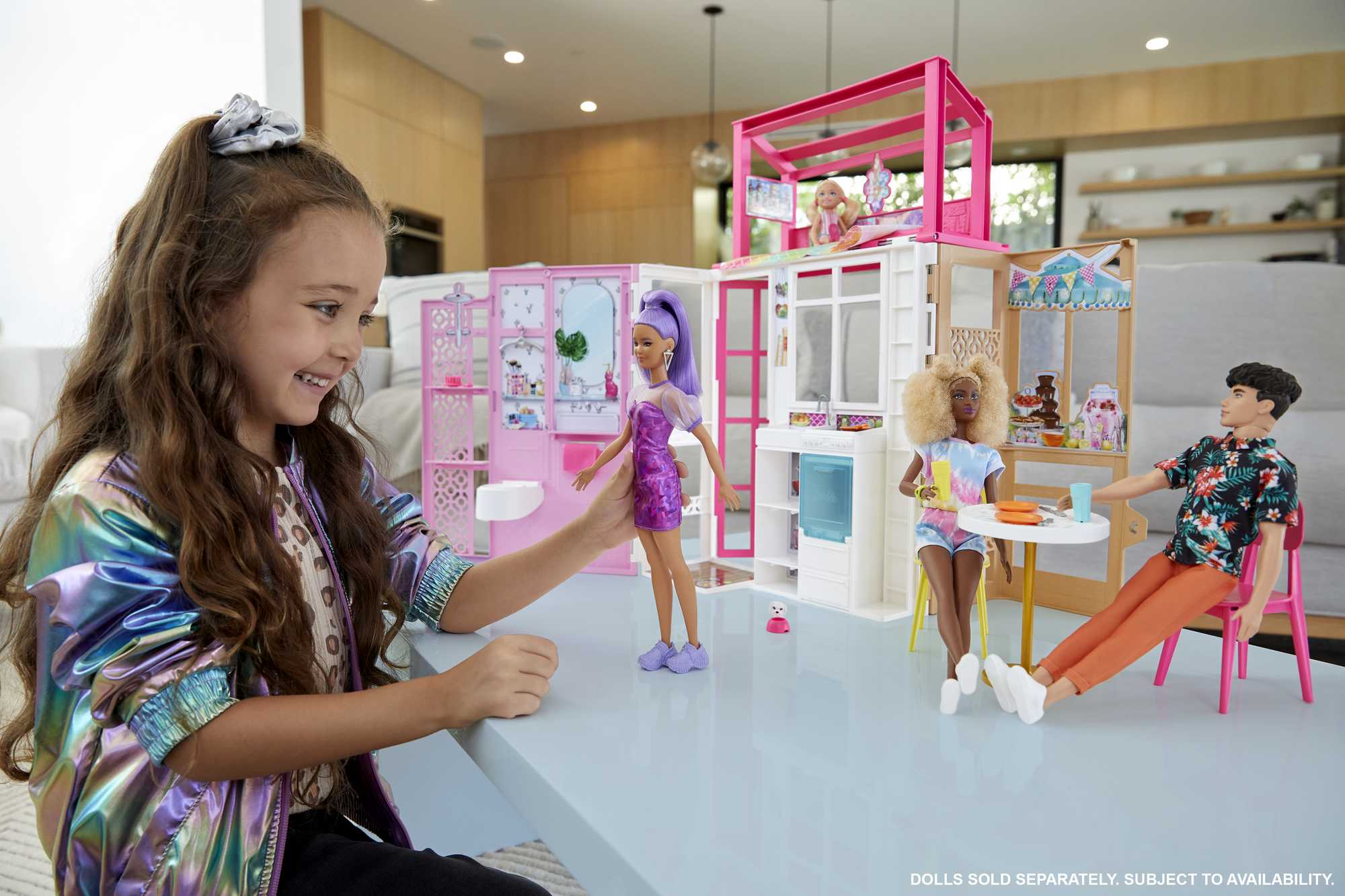 Barbie - Dollhouse Playset 360